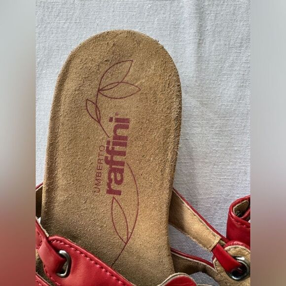 Raffini flip flops. red. size 38 ( European) red flower. Walking store company - Picture 3 of 4